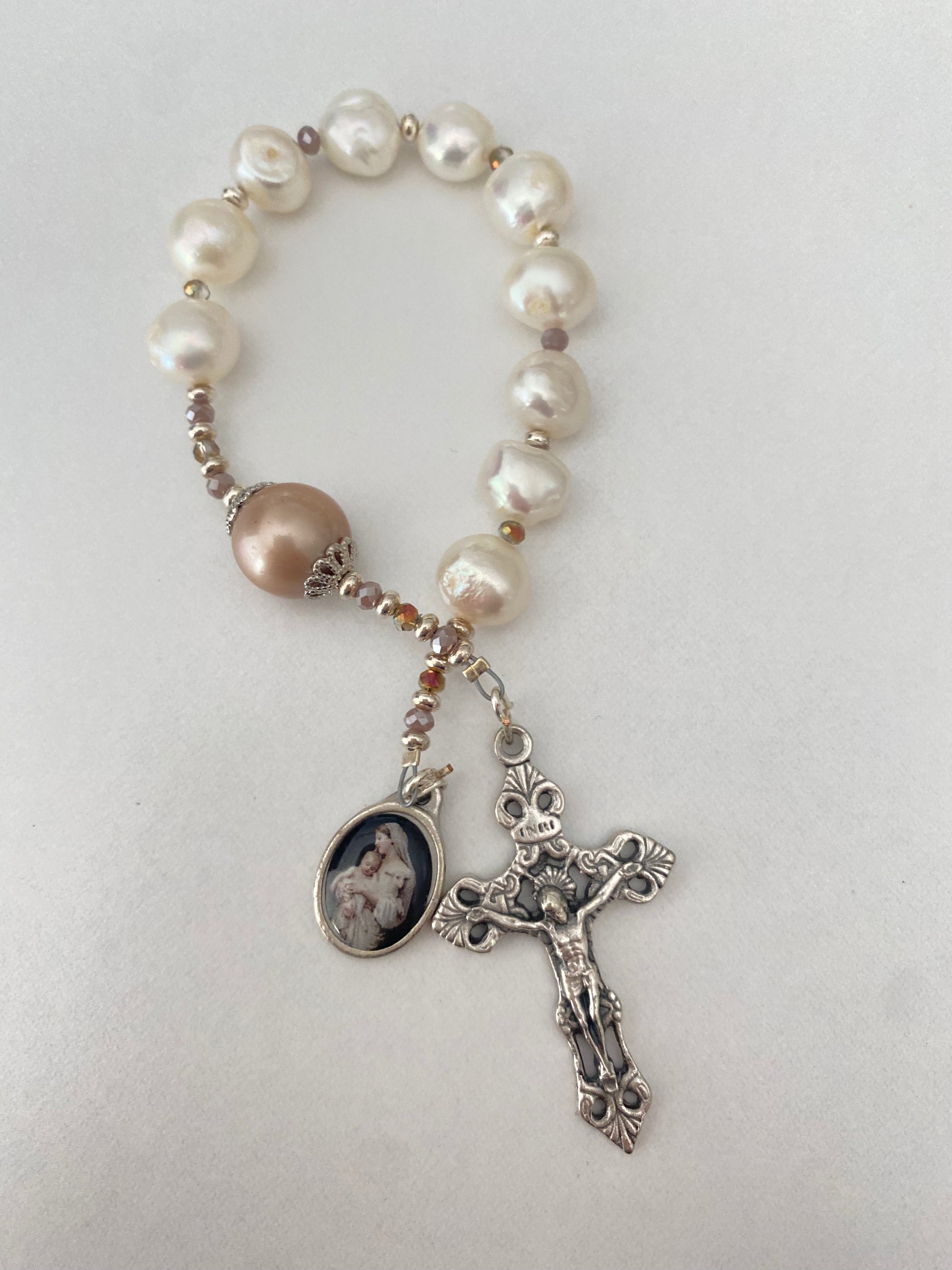 "L'Innocence" Pocket Rosary