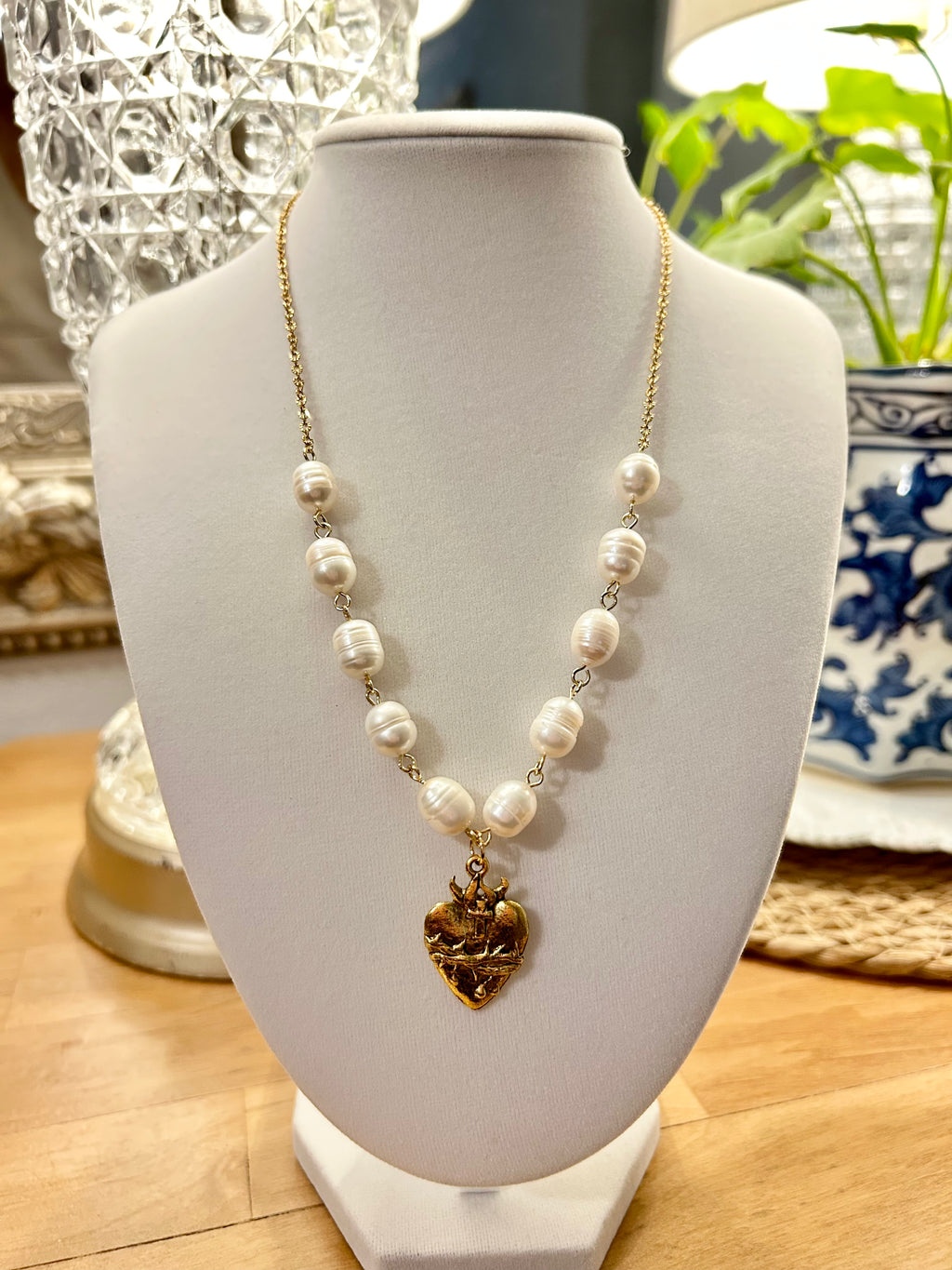 Sacred Heart of Jesus Freshwater Pearl Necklace
